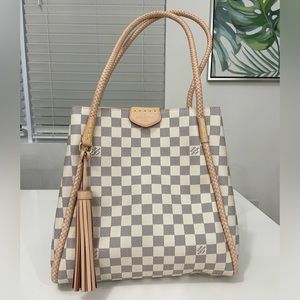 Louis Vuitton Damier Azur Propriano in Rose Ballerine